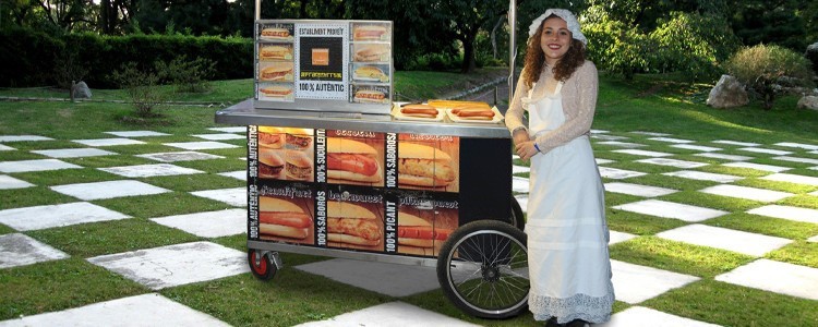 Alquiler Carrito Food Truck Perritos Calientes